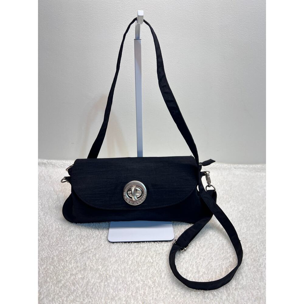 Baggallini Sleek Black Crossbody Envelope Purse Oversize Zippers & Pulls